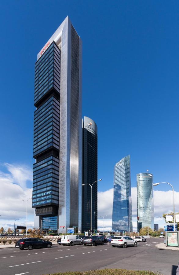 Lujo En Las 4 Torres! Business Area マドリード エクステリア 写真